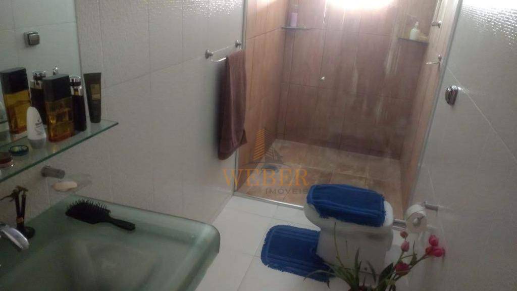 Sobrado à venda com 4 quartos, 250m² - Foto 21