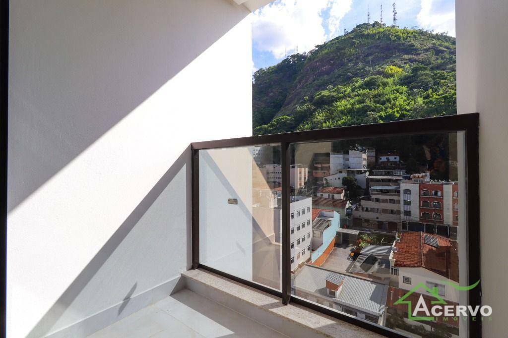 Apartamento à venda com 4 quartos, 225m² - Foto 9