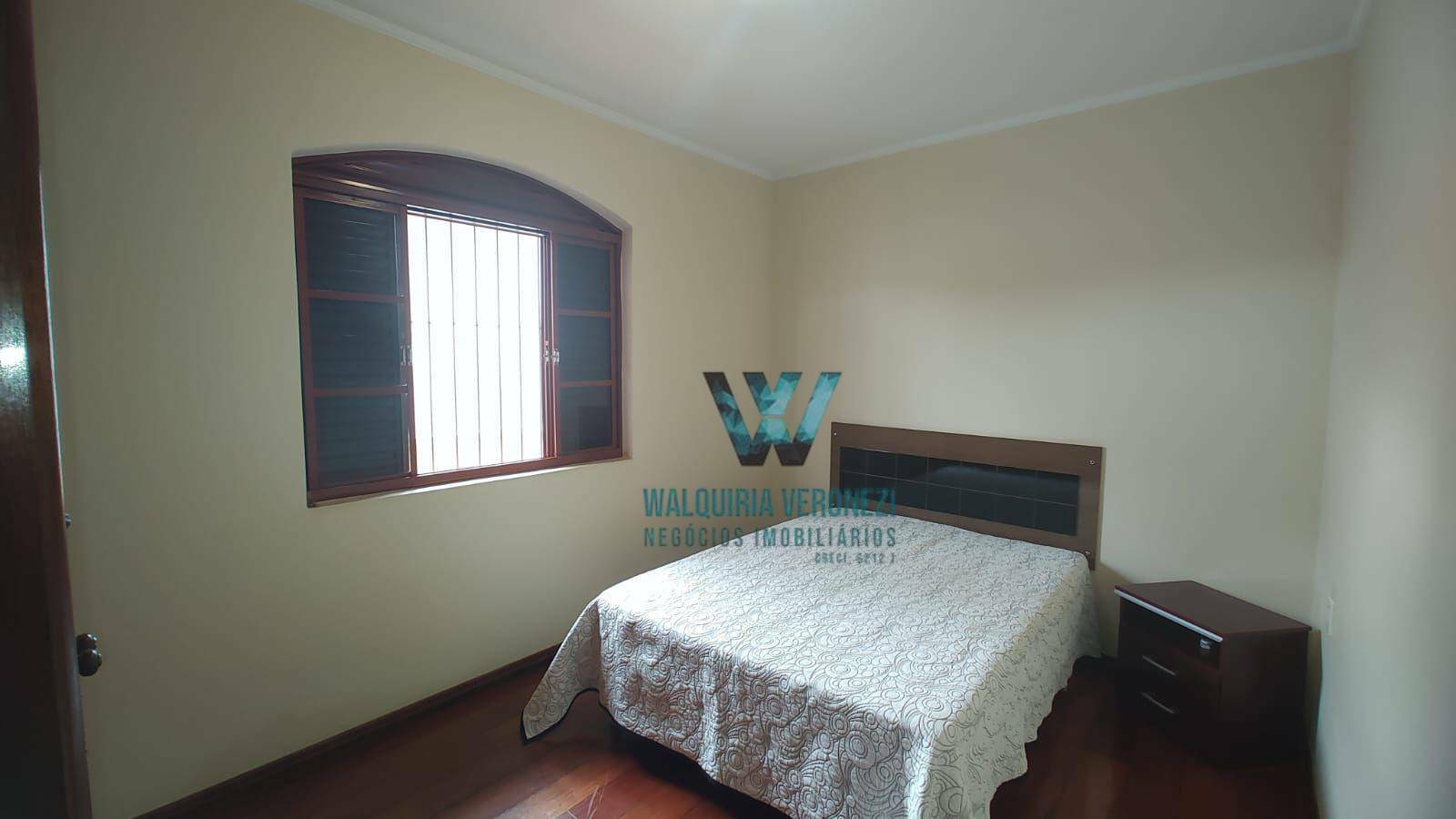 Casa à venda com 3 quartos, 197m² - Foto 11