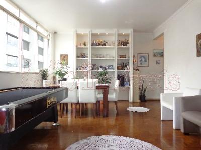 Apartamento para alugar com 3 quartos, 146m² - Foto 1