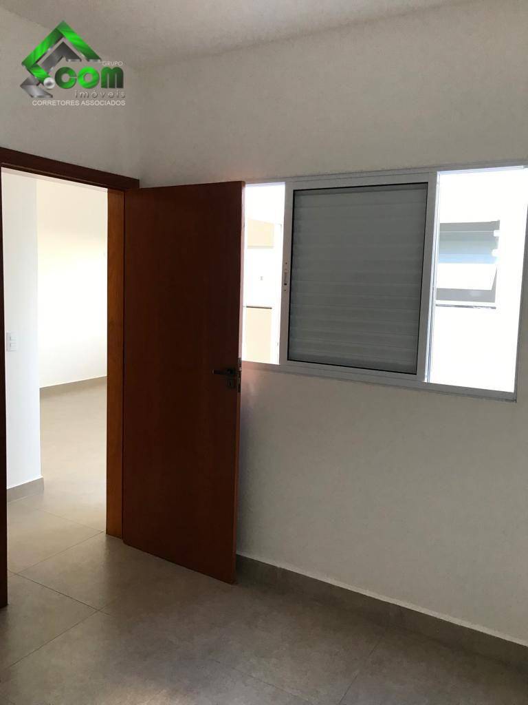 Casa à venda com 3 quartos, 97m² - Foto 30