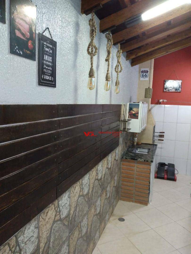 Casa à venda com 3 quartos, 100m² - Foto 12