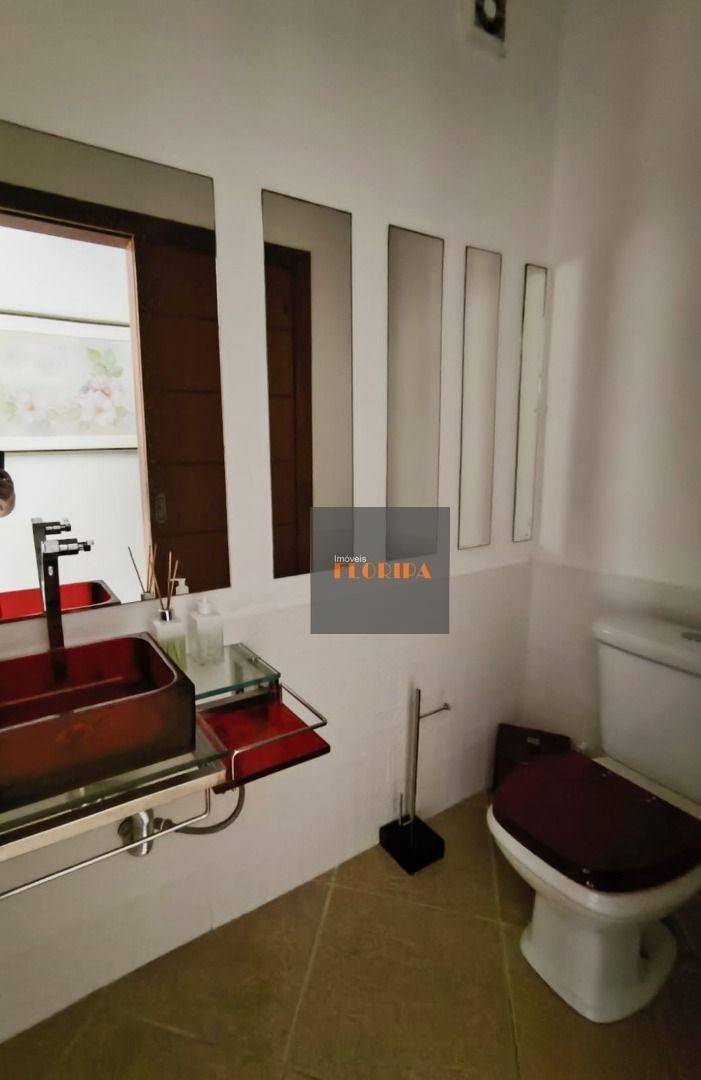 Casa à venda com 4 quartos, 200m² - Foto 17