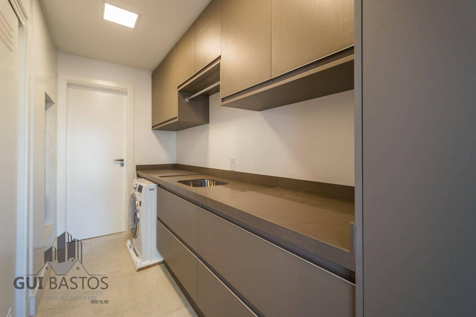 Apartamento à venda com 4 quartos, 181m² - Foto 18