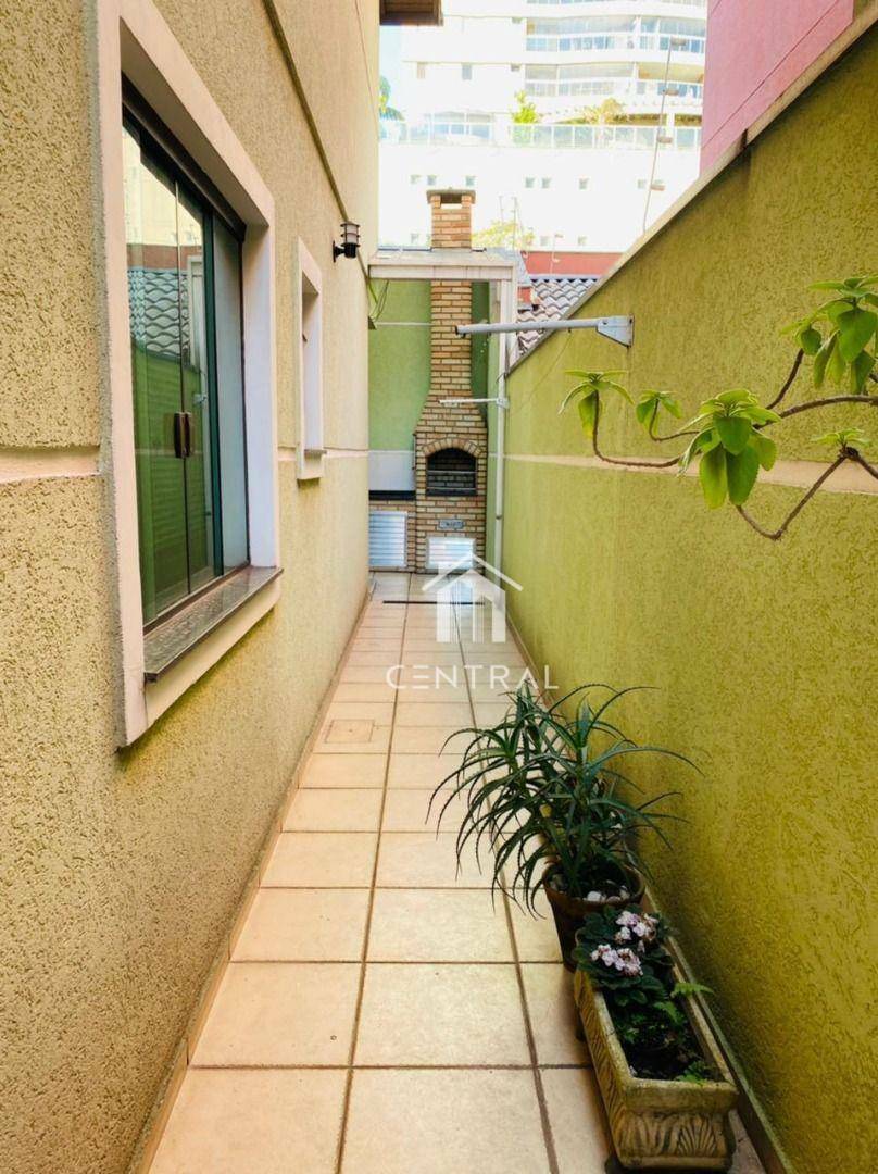 Sobrado à venda com 3 quartos, 150m² - Foto 3