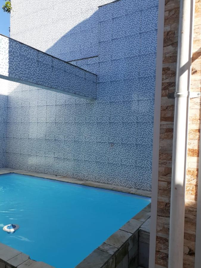 Casa à venda com 2 quartos, 155m² - Foto 1