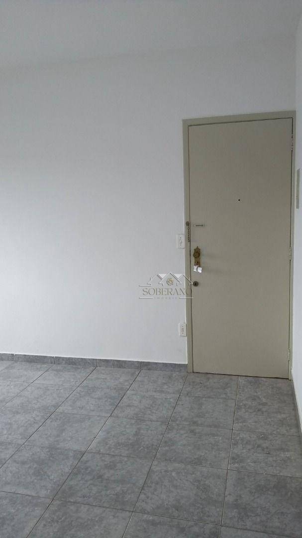 Apartamento à venda com 2 quartos, 63m² - Foto 12