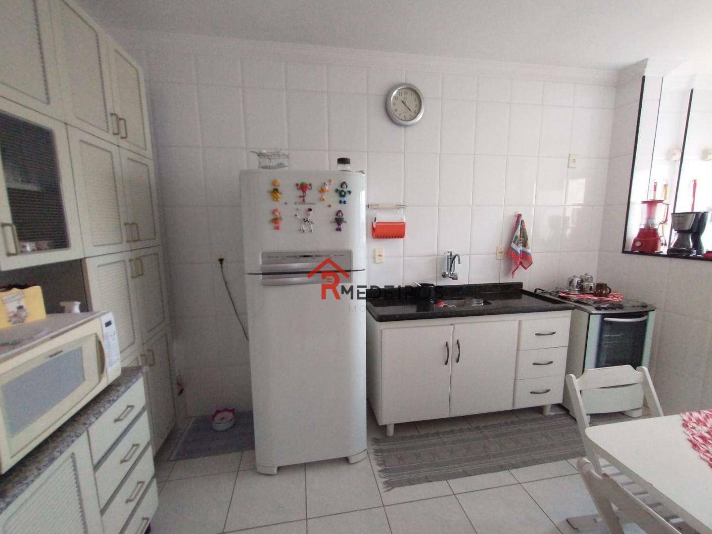 Apartamento à venda com 1 quarto, 60m² - Foto 8