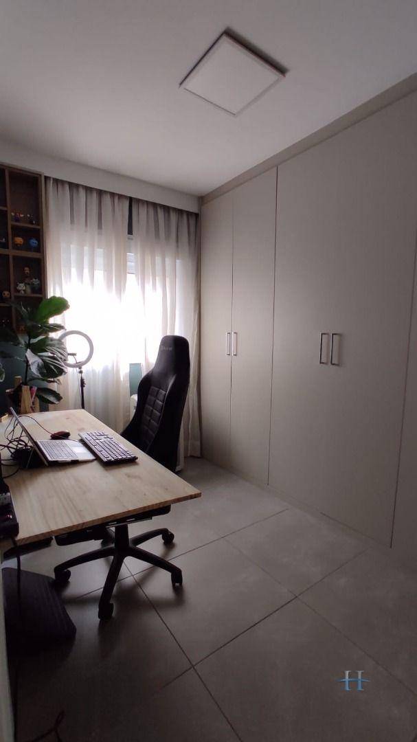 Apartamento à venda com 2 quartos, 65m² - Foto 16