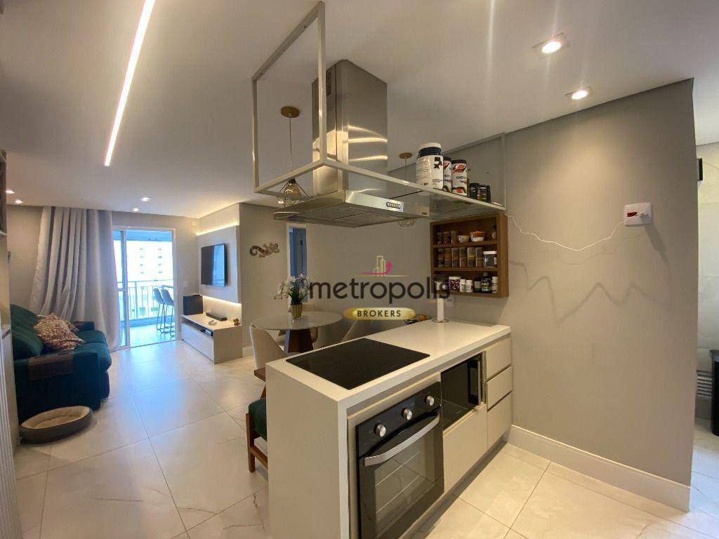 Apartamento à venda com 2 quartos, 68m² - Foto 2