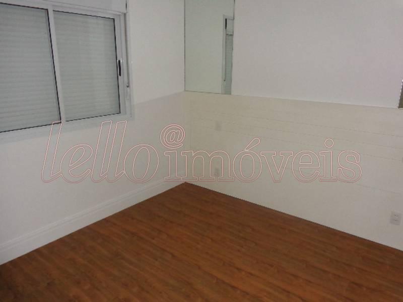 Apartamento para alugar com 3 quartos, 130m² - Foto 1