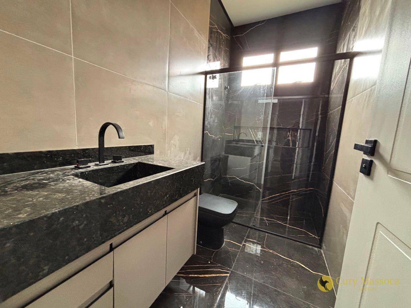 Casa de Condomínio à venda e aluguel com 4 quartos, 290m² - Foto 23