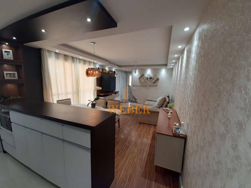 Apartamento à venda com 3 quartos, 74m² - Foto 1