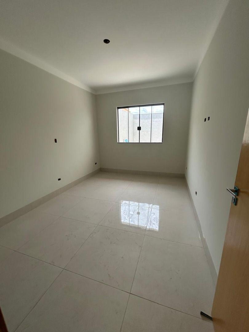 Casa à venda com 3 quartos, 84m² - Foto 6