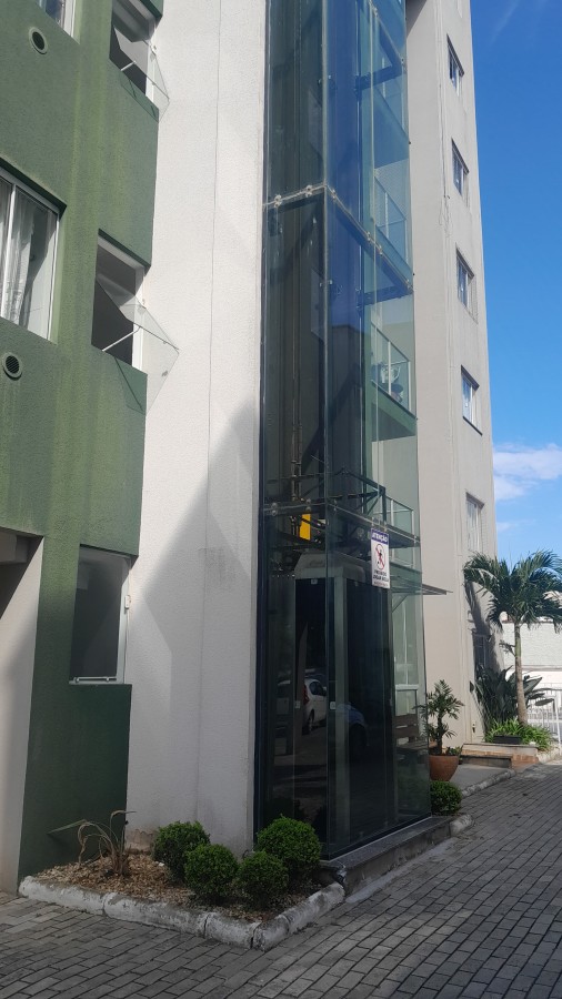Apartamento à venda com 2 quartos, 76m² - Foto 3