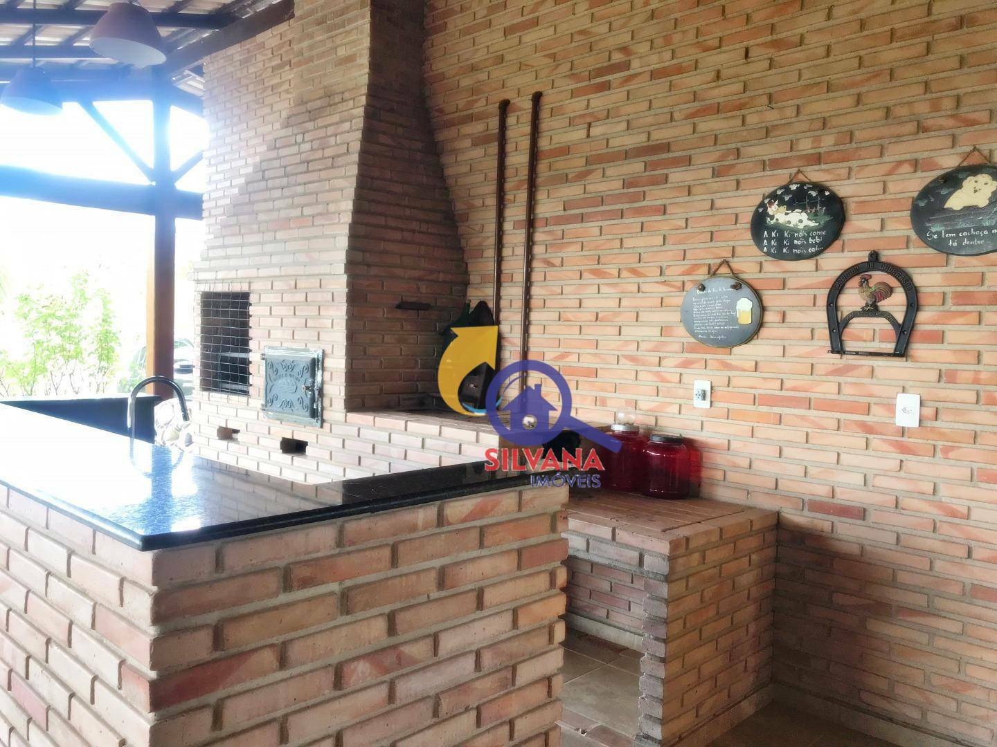 Chácara à venda com 4 quartos, 200m² - Foto 9