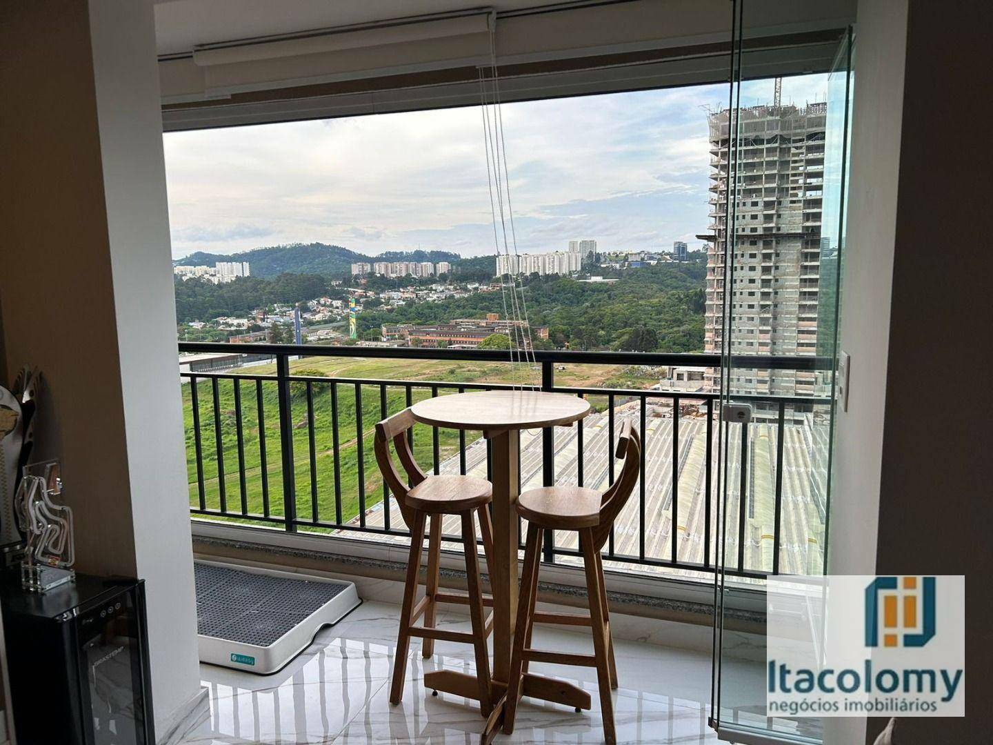 Apartamento à venda com 3 quartos, 83m² - Foto 18