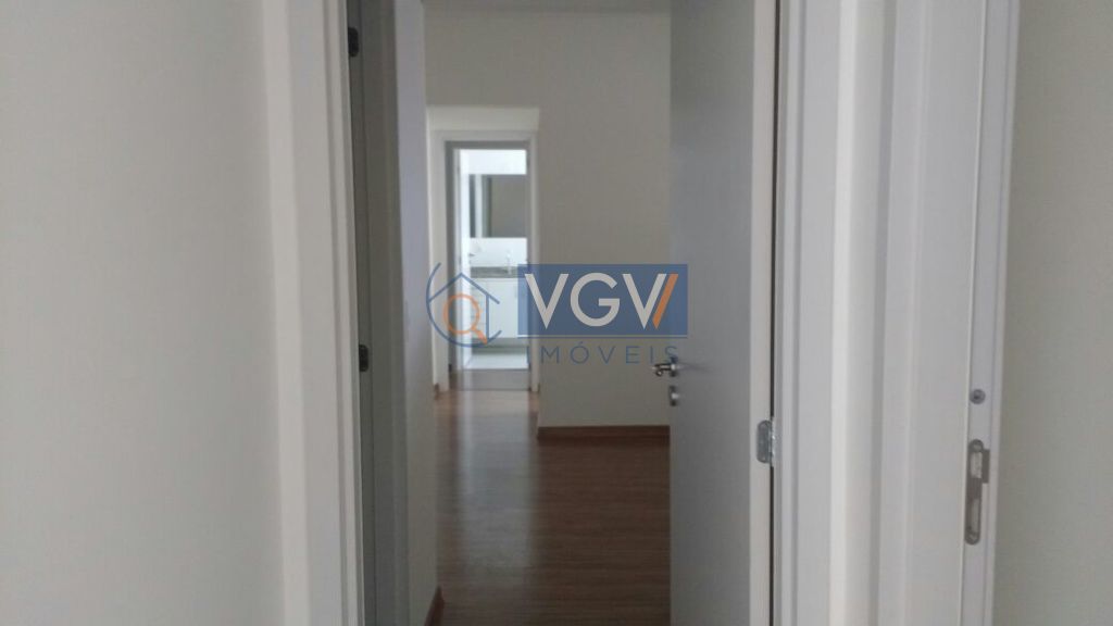 Apartamento à venda e aluguel com 3 quartos, 115m² - Foto 2