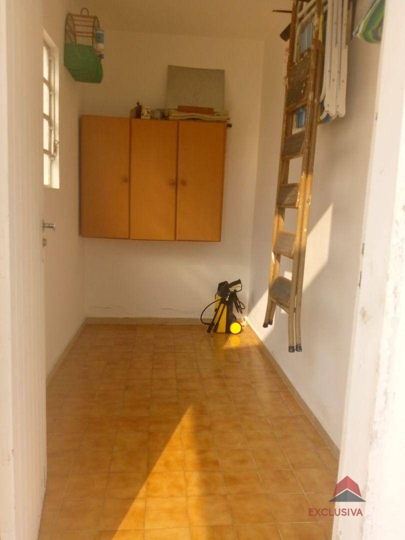 Casa à venda com 4 quartos, 150m² - Foto 10