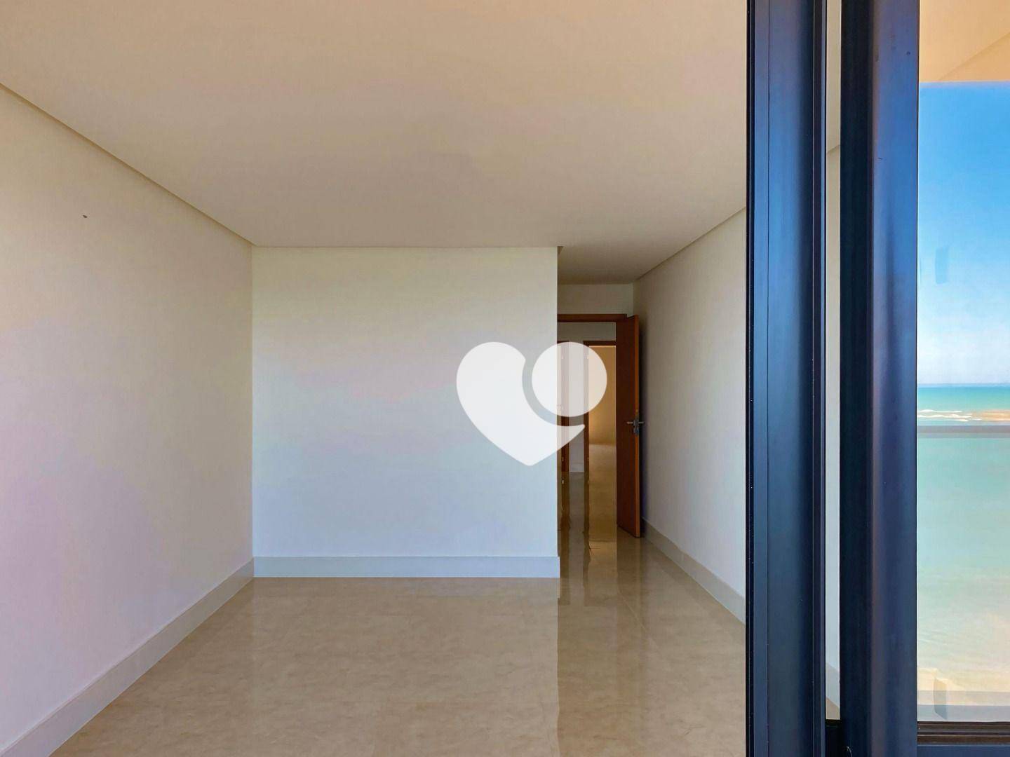 Apartamento à venda com 4 quartos, 190m² - Foto 6