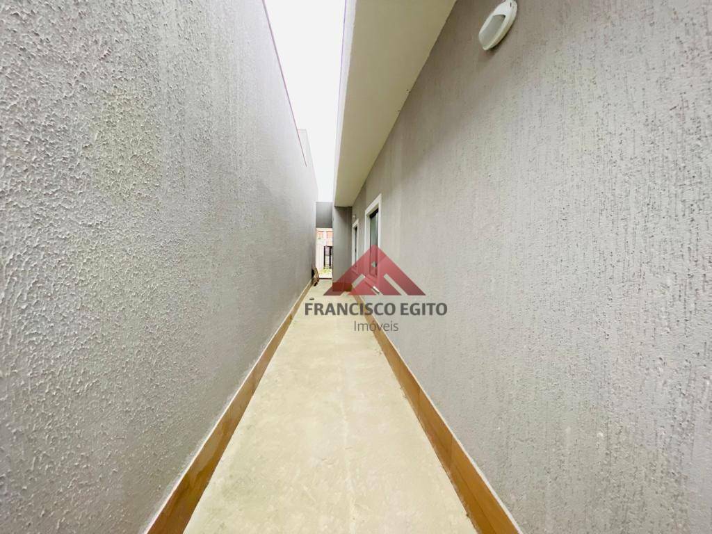 Casa à venda com 3 quartos, 100m² - Foto 14