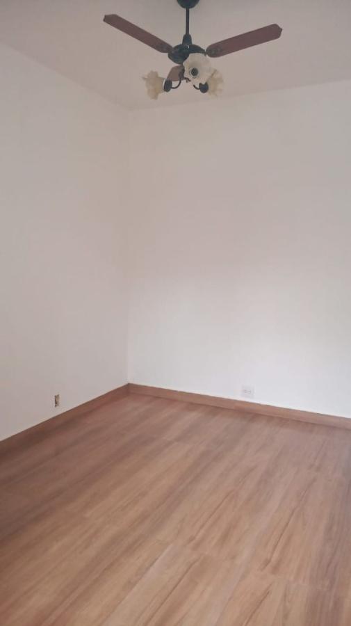 Apartamento à venda com 2 quartos, 65m² - Foto 4