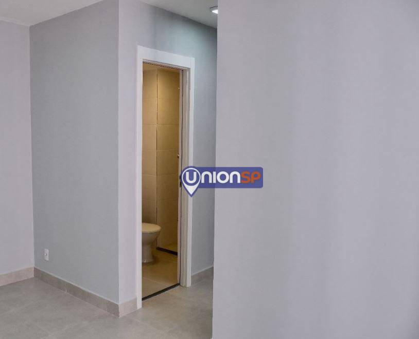 Apartamento à venda com 2 quartos, 42m² - Foto 2