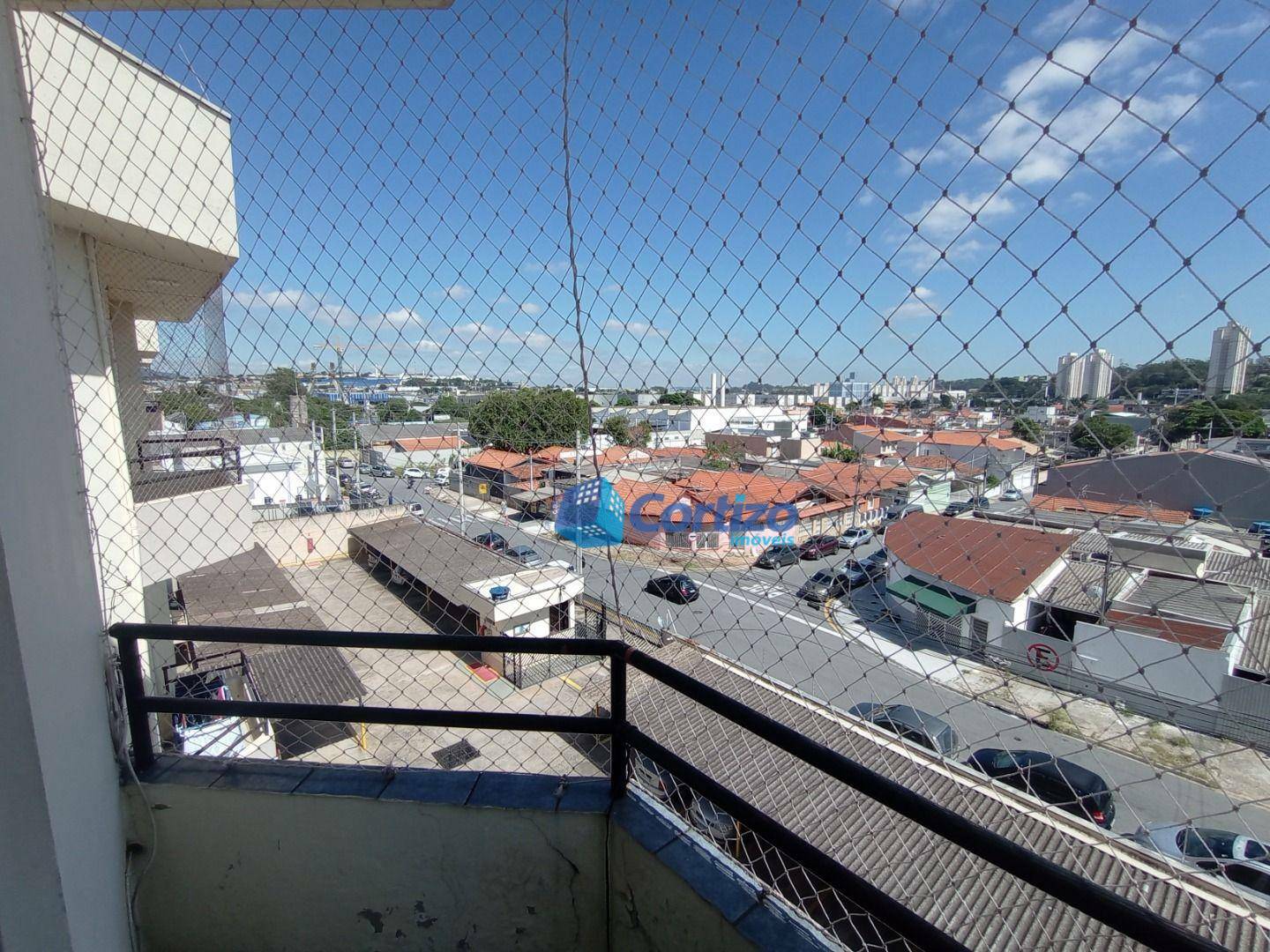 Apartamento para alugar com 2 quartos, 65m² - Foto 10