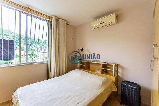 Apartamento à venda com 2 quartos, 80m² - Foto 4