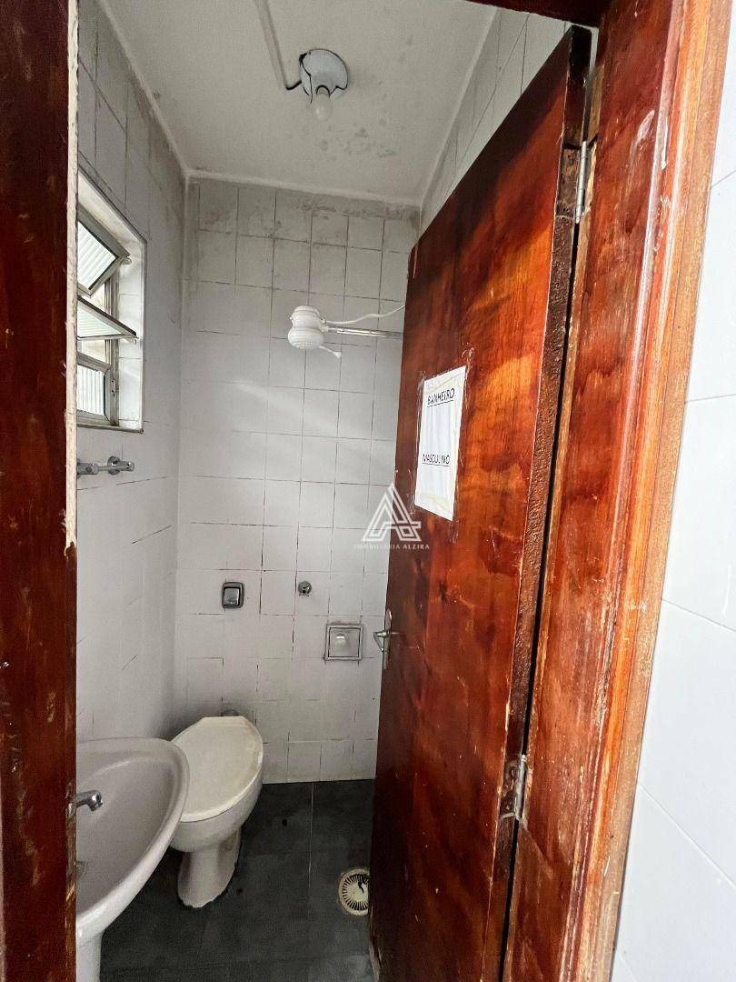 Sobrado à venda e aluguel com 3 quartos, 202m² - Foto 37