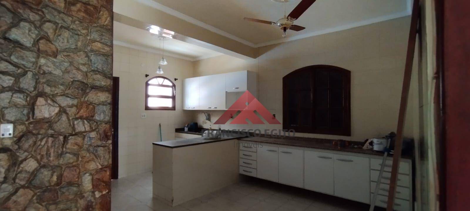 Casa à venda com 3 quartos, 190m² - Foto 9