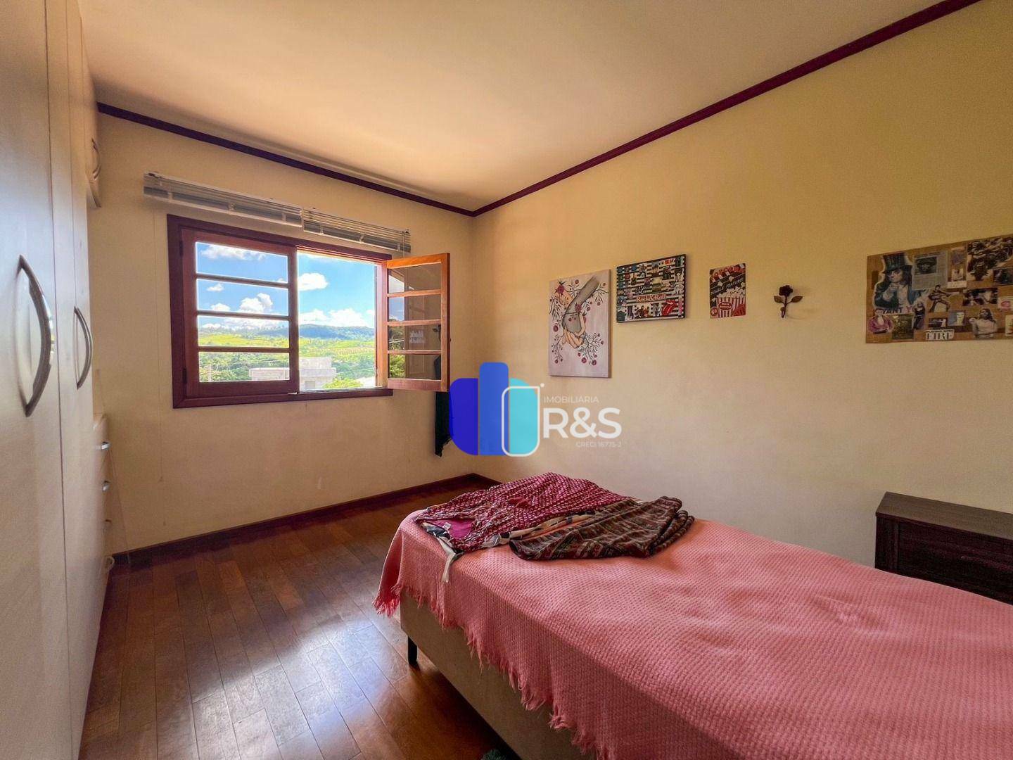 Casa de Condomínio à venda com 4 quartos, 328m² - Foto 14