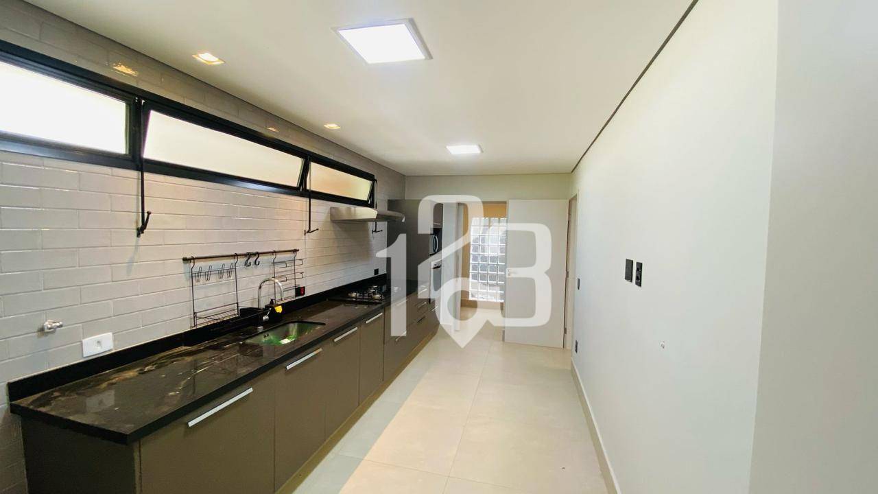 Casa de Condomínio à venda e aluguel com 3 quartos, 261m² - Foto 11