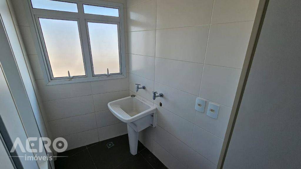Apartamento para alugar com 3 quartos, 180m² - Foto 20