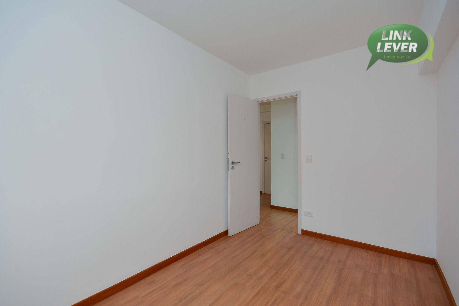 Apartamento à venda com 2 quartos, 60m² - Foto 18