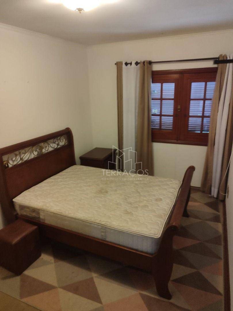 Casa de Condomínio à venda com 5 quartos, 400m² - Foto 18