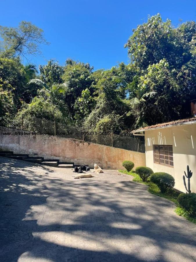 Casa à venda com 3 quartos, 333m² - Foto 7