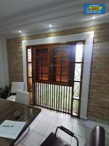 Casa para alugar com 8 quartos, 410m² - Foto 14