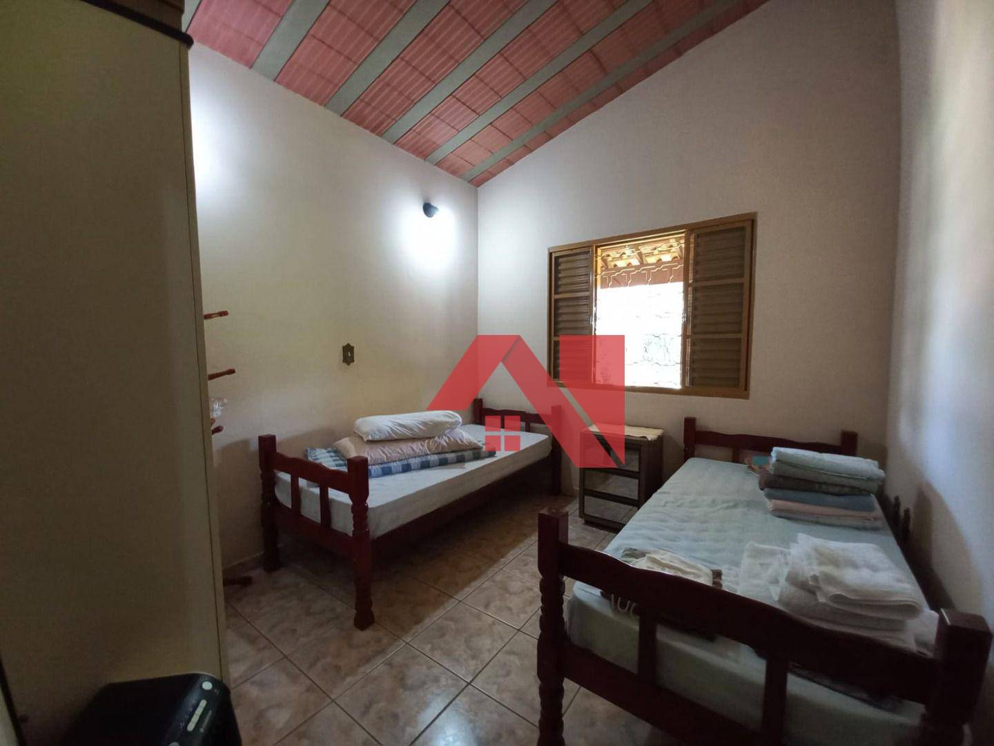 Chácara à venda com 5 quartos, 480m² - Foto 35