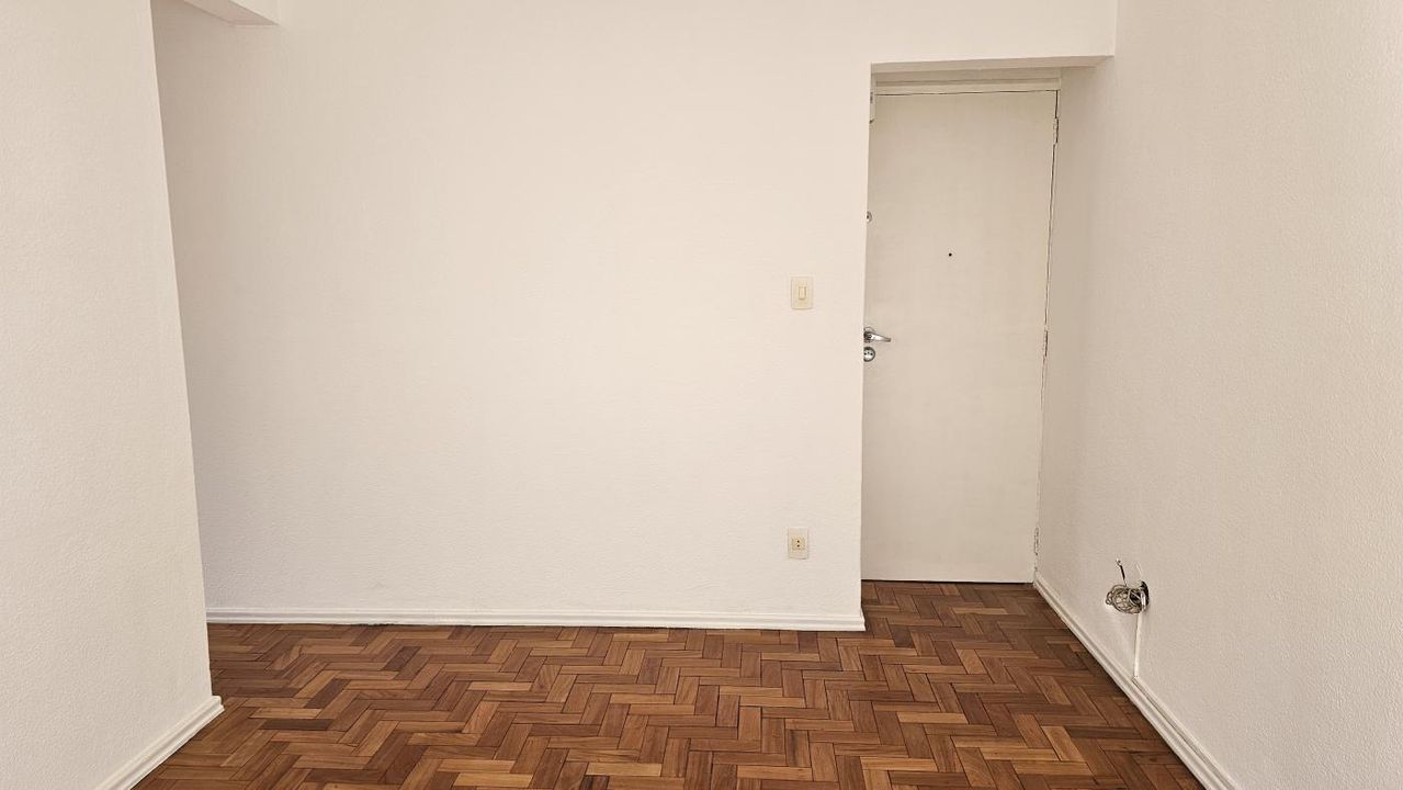 Apartamento à venda com 1 quarto, 37m² - Foto 5