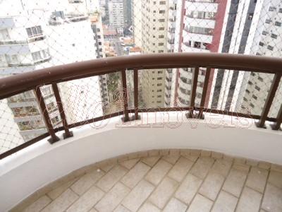 Apartamento para alugar com 2 quartos, 145m² - Foto 10