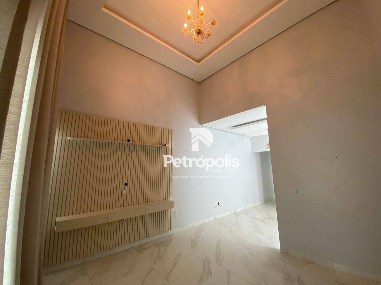 Casa à venda com 3 quartos, 114m² - Foto 2