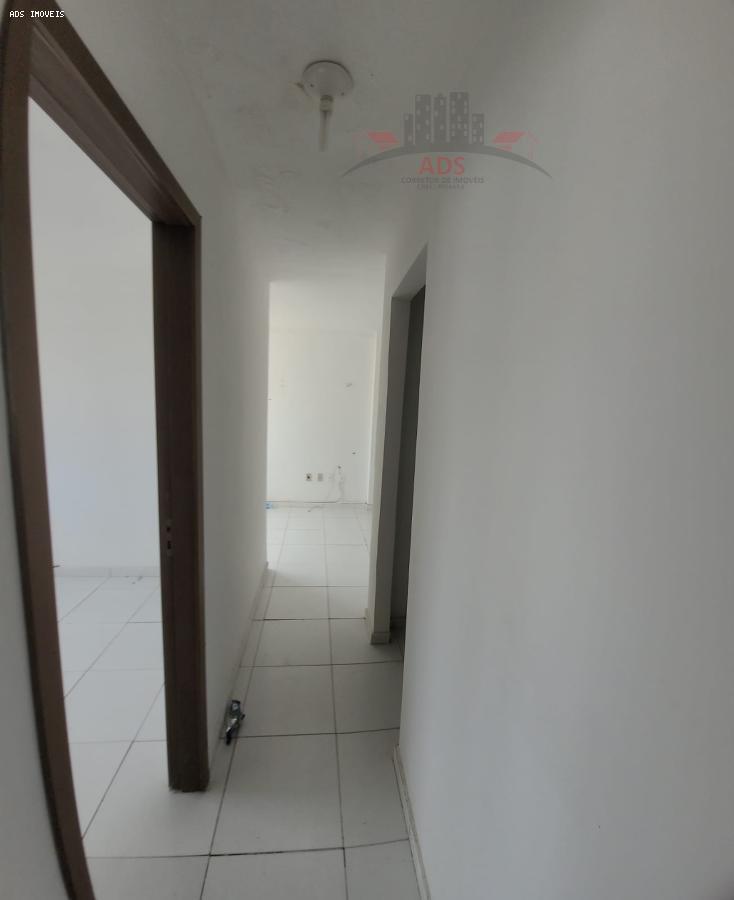 Apartamento à venda com 2 quartos, 45m² - Foto 4