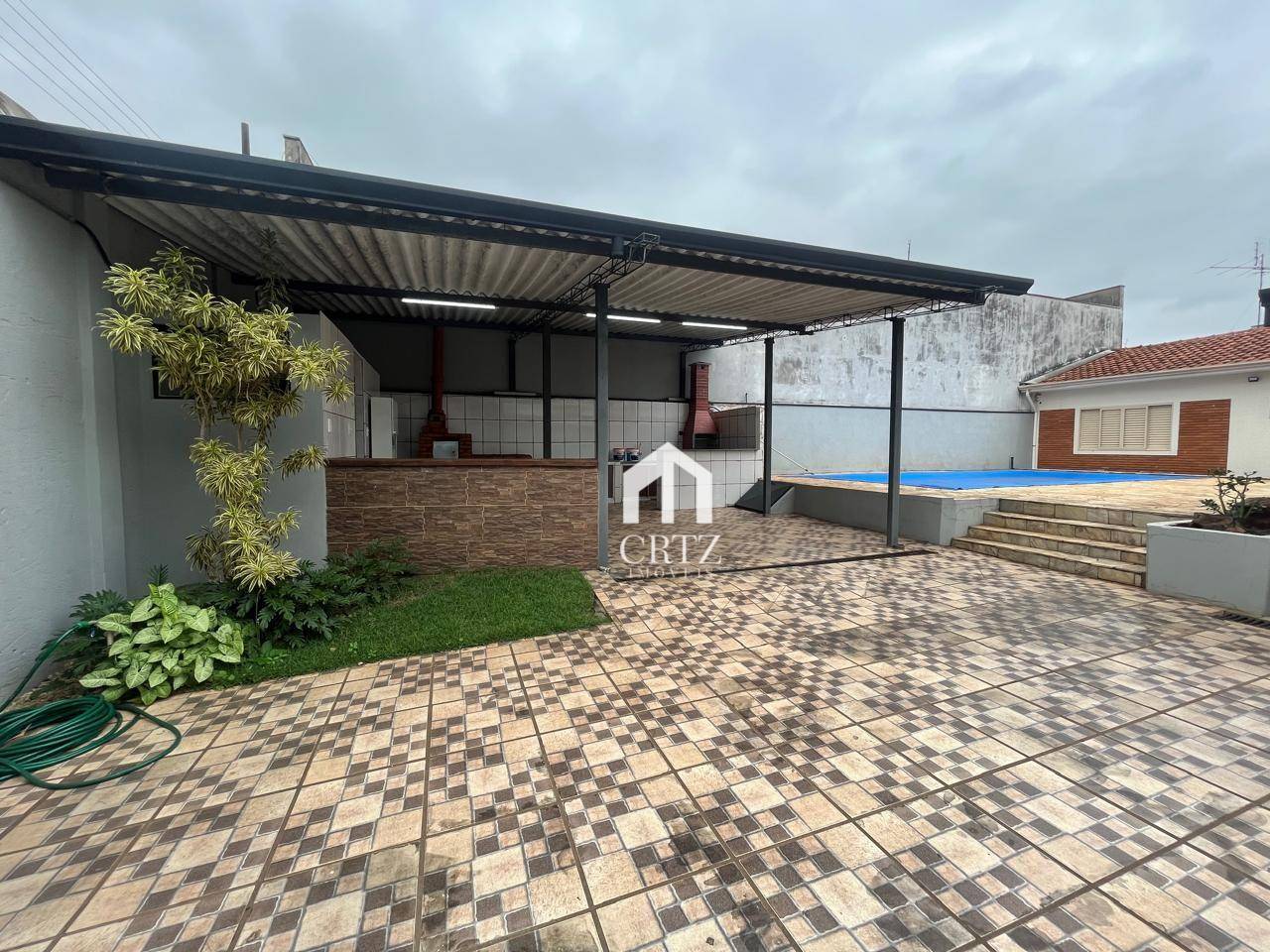 Casa, 2 quartos, 179 m² - Foto 1