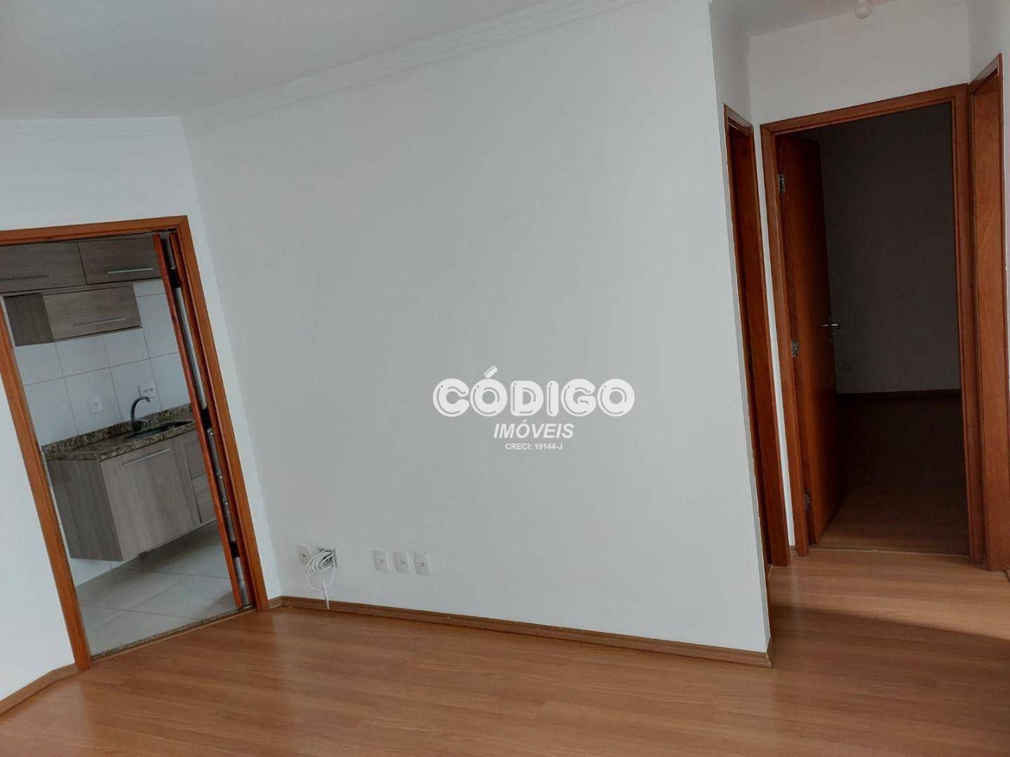 Apartamento à venda com 2 quartos, 51m² - Foto 4