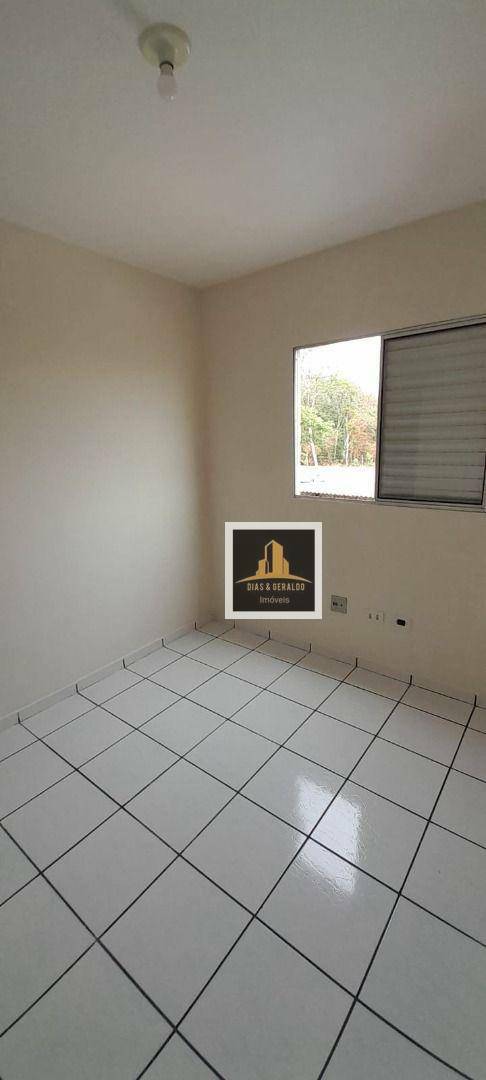 Apartamento à venda com 2 quartos, 52m² - Foto 11