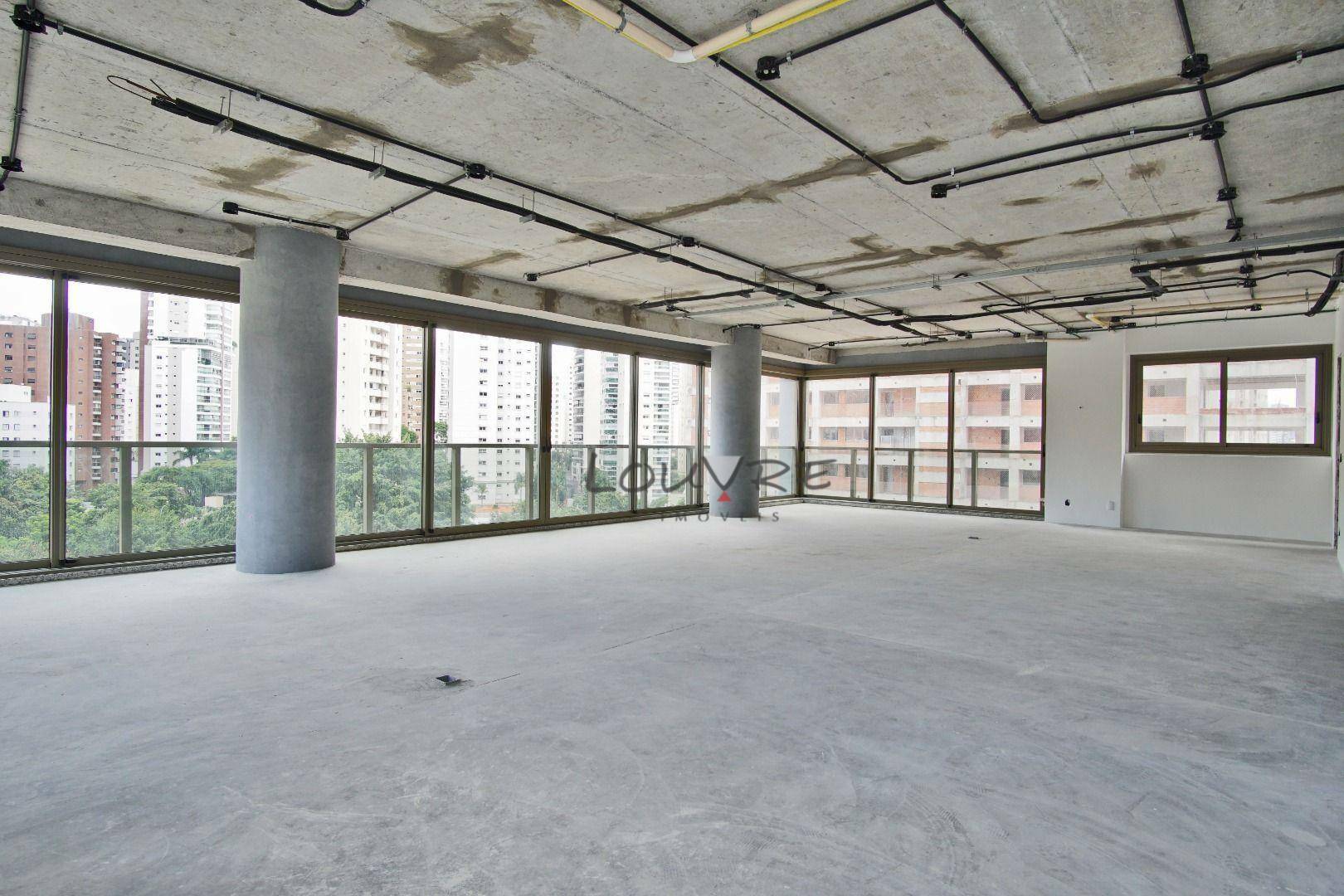 Apartamento à venda com 4 quartos, 358m² - Foto 4