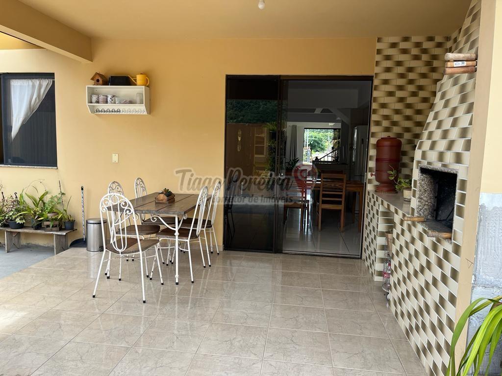 Casa à venda com 4 quartos, 300m² - Foto 8
