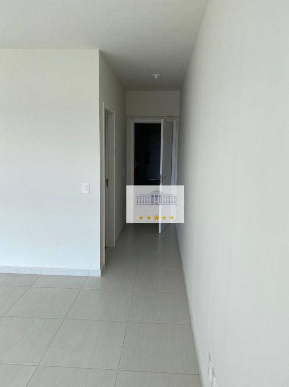 Apartamento à venda com 2 quartos, 89m² - Foto 8