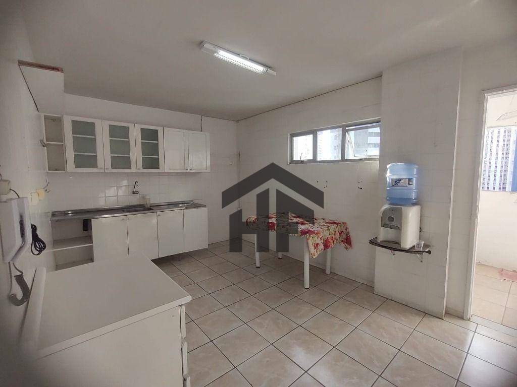 Apartamento à venda com 4 quartos, 170m² - Foto 15